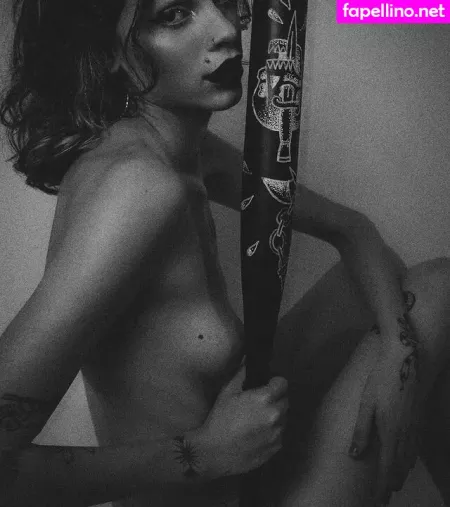 Skinnygirlonfire OnlyFans Thumbnail #0sQAZu6Oel