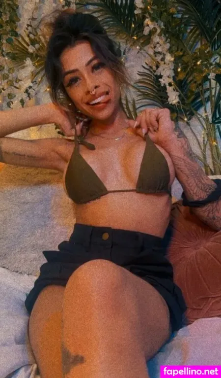 Skinnyminimiafree OnlyFans Thumbnail #W1L1zjOIlW