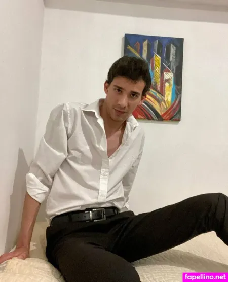 Skinnystr8 OnlyFans Thumbnail #FsaBqLTtEF