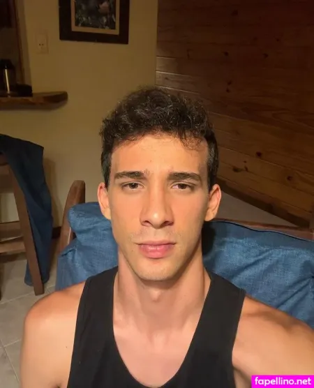 Skinnystr8 OnlyFans Thumbnail #bYVSqwY09L