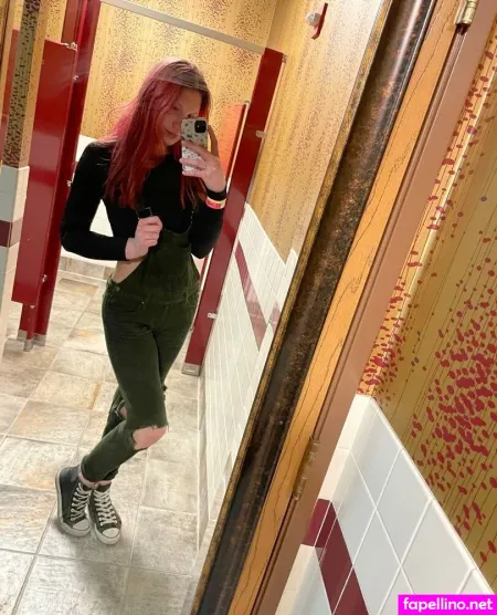 Skipanne OnlyFans Thumbnail #mrnYx5NRus