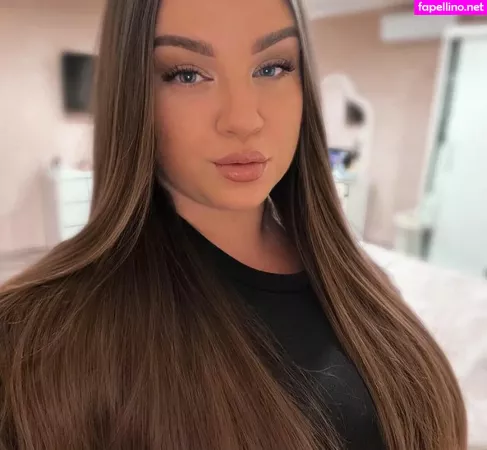 Skorka Kitti OnlyFans Thumbnail #Sj5gt9DZOY