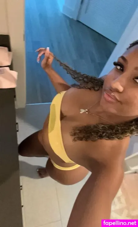 Sky Alexxxis OnlyFans Thumbnail #oaigf1TwEJ