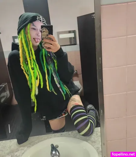 Sky Burrito OnlyFans Thumbnail #IXZ2XYgESo