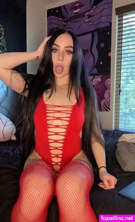 Skybabygirlxo OnlyFans Thumbnail #NJVam5FqFu