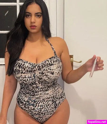 Skye Benjamin OnlyFans Thumbnail #7Mi5ETWI6f