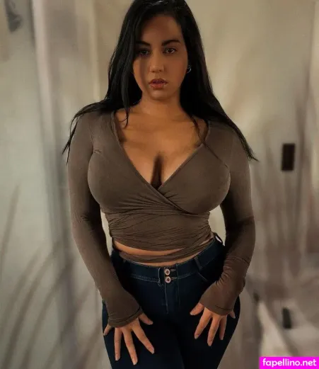Skye Benjamin OnlyFans Thumbnail #F9ZM1gJpKs