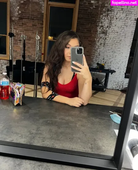 Skye Dolecki OnlyFans Thumbnail #3LKyI2sQLt