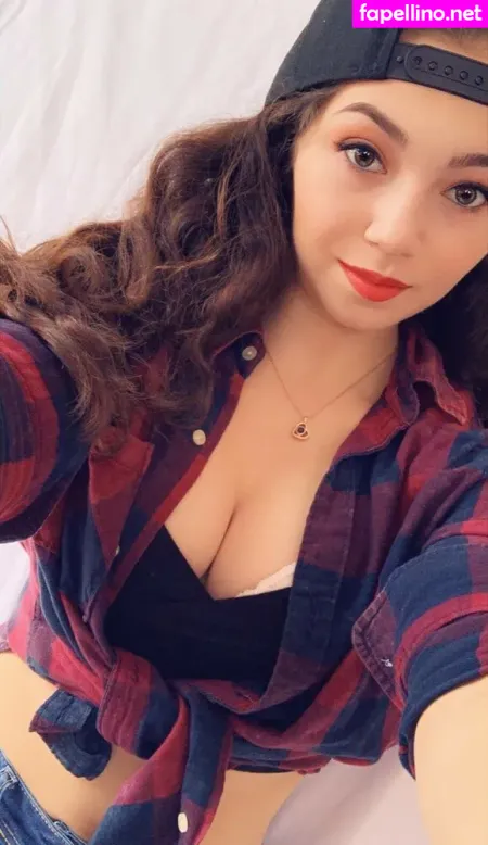 Skye Dolecki OnlyFans Thumbnail #DMoj5x4cJC