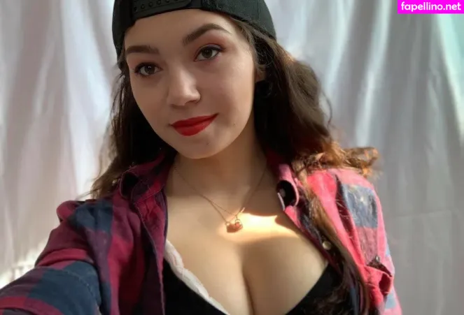 Skye Dolecki OnlyFans Thumbnail #IjNY8uwPF6