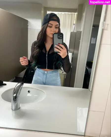 Skye Dolecki OnlyFans Thumbnail #Omrye5AYiL