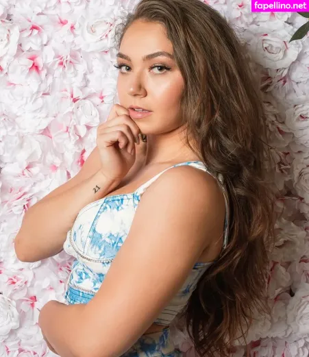 Skye Dolecki OnlyFans Thumbnail #QBvLAXXFdD