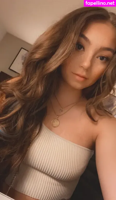 Skye Dolecki OnlyFans Thumbnail #U8FV5hzken