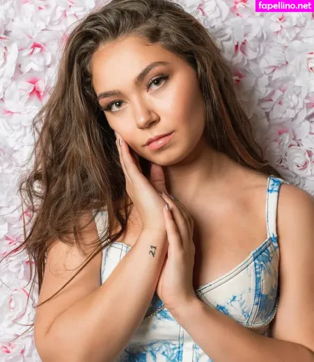 Skye Dolecki OnlyFans Thumbnail #cZK1avAJ87