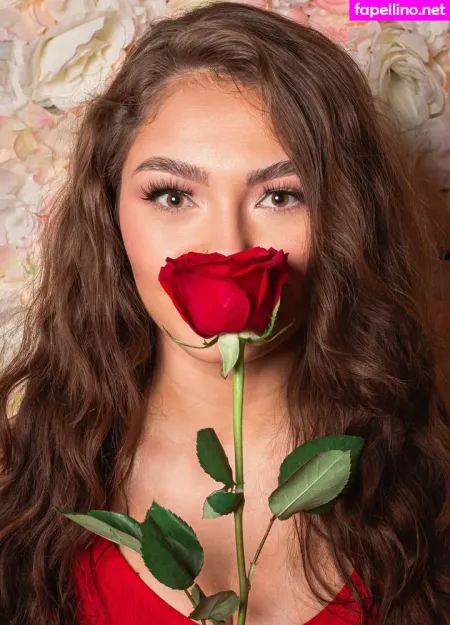 Skye Dolecki OnlyFans Thumbnail #irQwIRmVMT