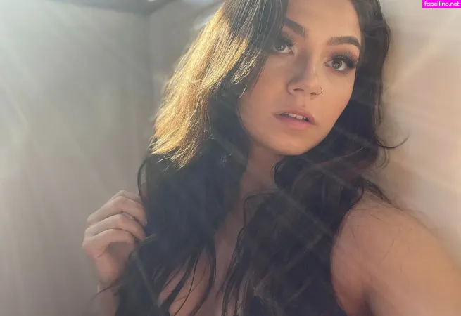 Skye Dolecki OnlyFans Thumbnail #wCu6kbAhwj