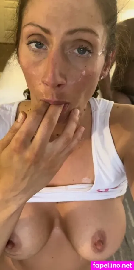 Skye Hotwife Vip OnlyFans Thumbnail #9O93L6R20p
