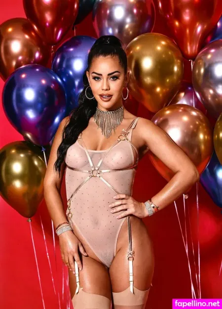 Skye Lopez OnlyFans Thumbnail #0Cym21OVBU