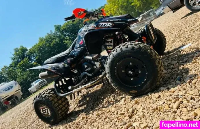 Skye Marie 1 OnlyFans Thumbnail #2NfW0kolkg