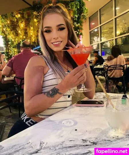 Skye Marie 1 OnlyFans Thumbnail #dMGiw6inyX