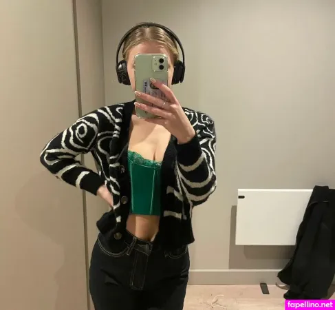 Skye Reed OnlyFans Thumbnail #LSGA9ioqAf