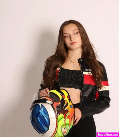 Skye Upshall OnlyFans Thumbnail #DjQp226kh7