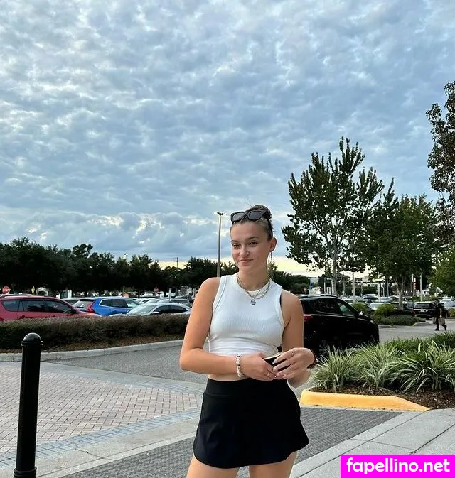 skyebluewantsu, skyeofficial Nude Leaked OnlyFans Photo #GVQD0TNJHL