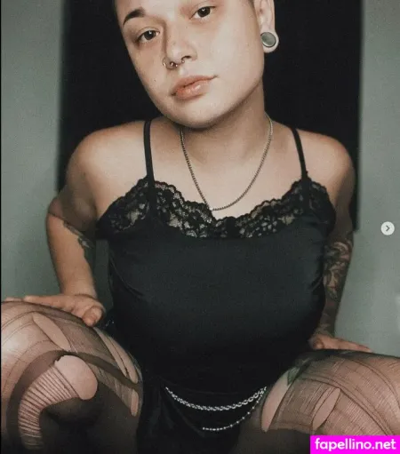 Skyeee Xx OnlyFans Thumbnail #QGgrg0F43f