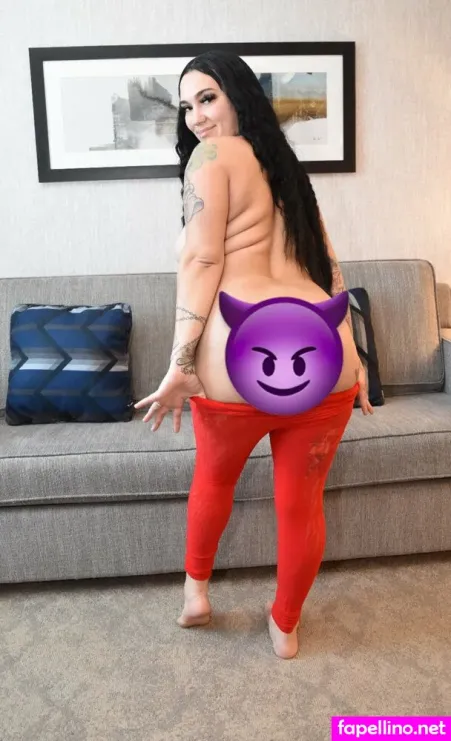 Skyefrank OnlyFans Thumbnail #GcCJAH8JTW