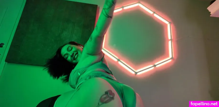 Skyefrank OnlyFans Thumbnail #SQHIqykVPh