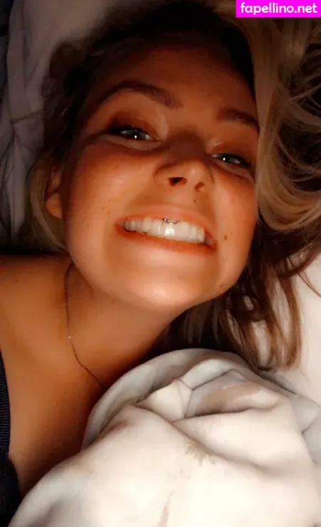 Skyemoore OnlyFans Thumbnail #lHi4Eqvn0u