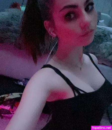 Skyepastapins OnlyFans Thumbnail #rJzqsLRcDU