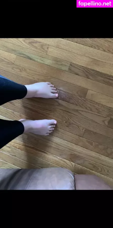 Skyeray4111 OnlyFans Thumbnail #DM20lQ2063