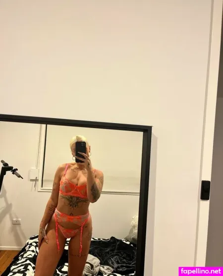 Skyerochellee OnlyFans Thumbnail #6mA6q8hjeu