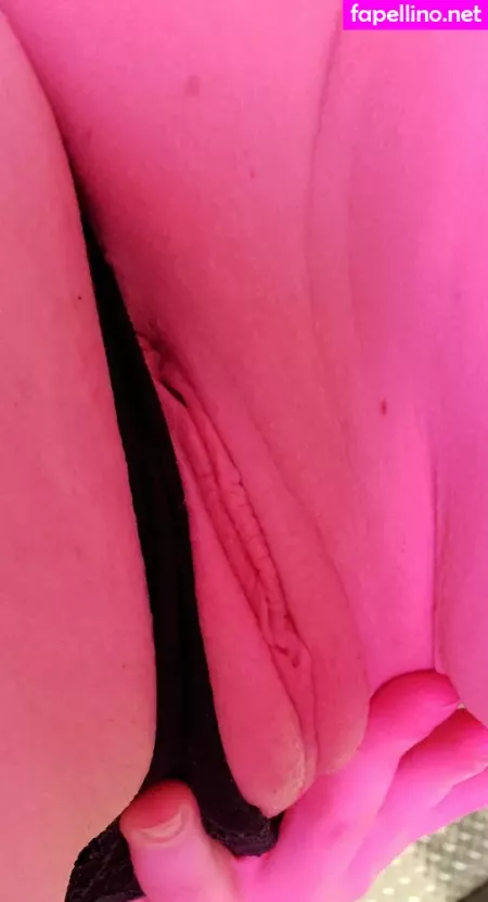 Skyestone9 OnlyFans Thumbnail #H921OzN3EE