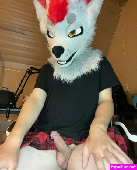 Skyethefoxad OnlyFans Thumbnail #8xxTizpQBQ