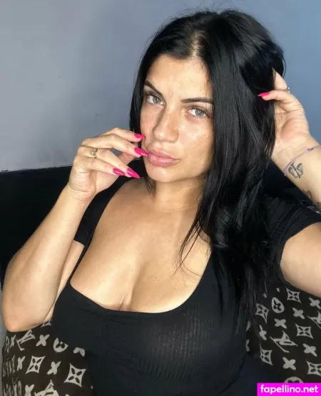 Skyhott Main Profile Photo