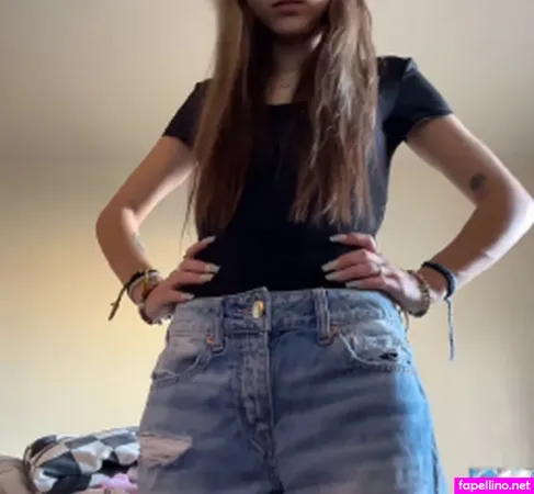 Skyla93 OnlyFans Thumbnail #YCaMIKtdU9