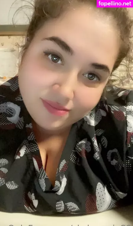 Skylamarie89 OnlyFans Thumbnail #anQW0DGFs0