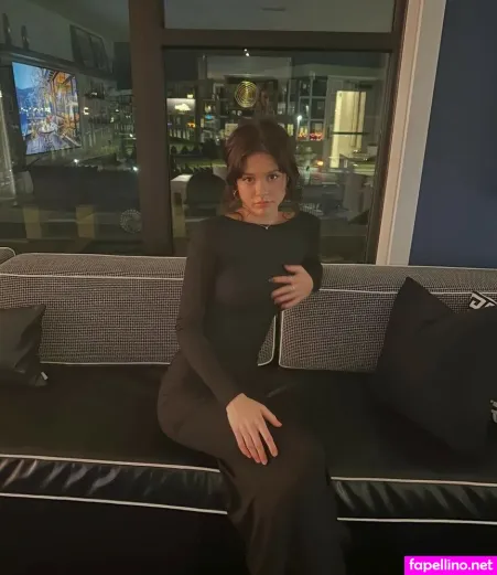 Skylar Martin OnlyFans Thumbnail #XcAMK0R0ag