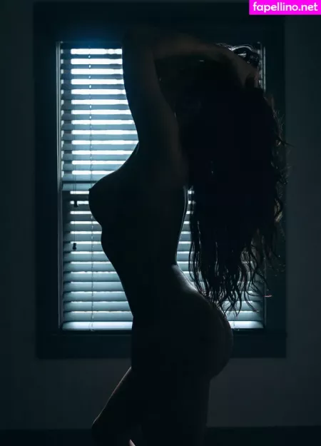 Skylar Walling OnlyFans Thumbnail #JxnGu5Stmd