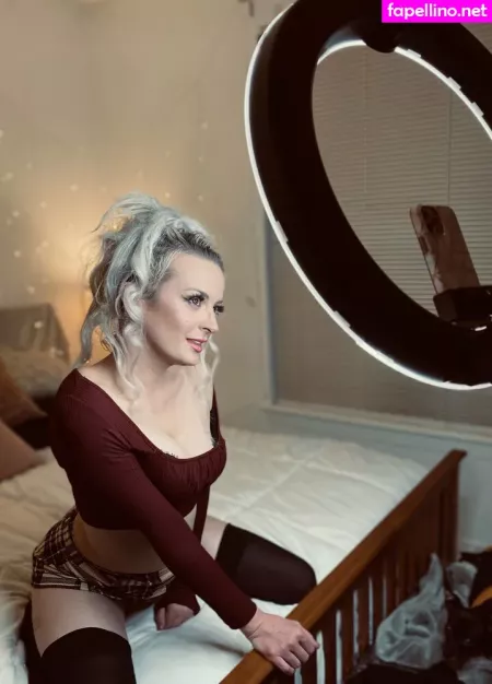 Skylarbellexoxo OnlyFans Thumbnail #YpCkXZZeCc