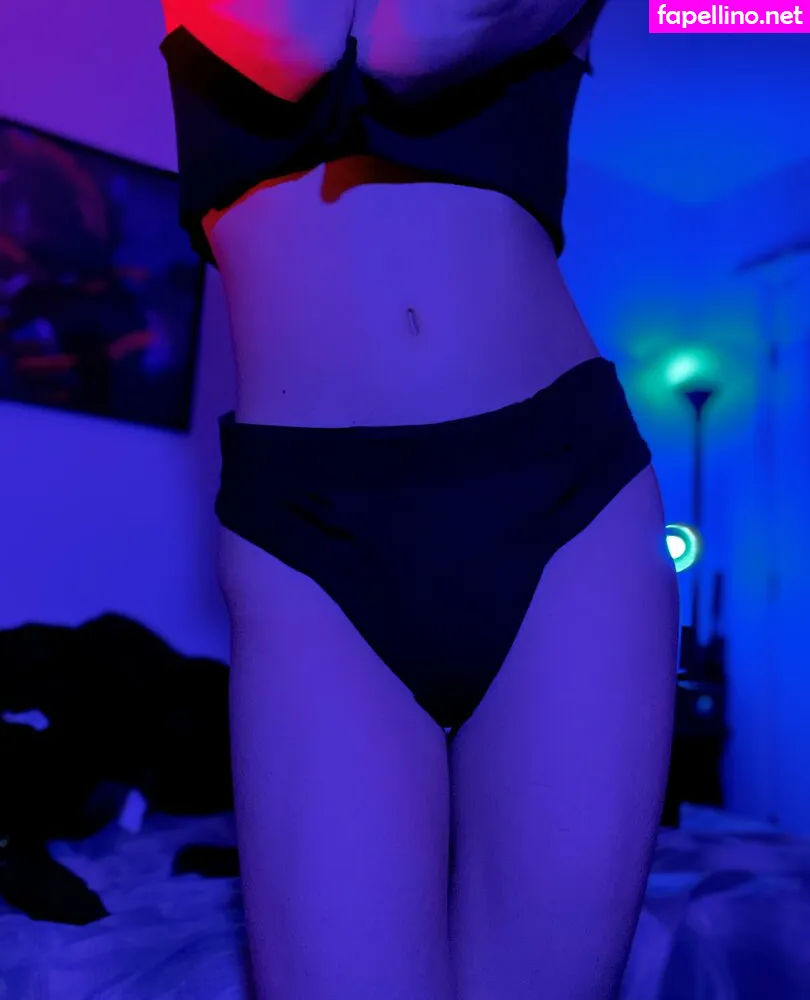 skylaredm, skylaredm_ Nude Leaked OnlyFans Photo #q6GwFjxoqL