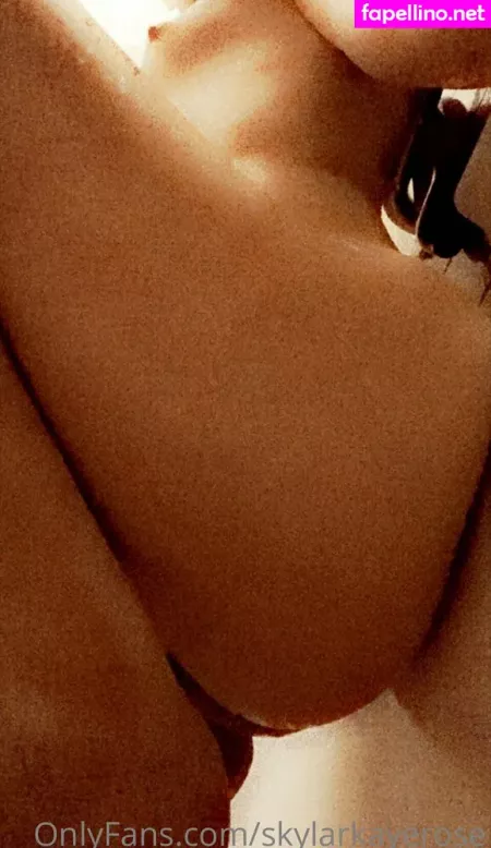 Skylarkayerose OnlyFans Thumbnail #DZku1aZR6F