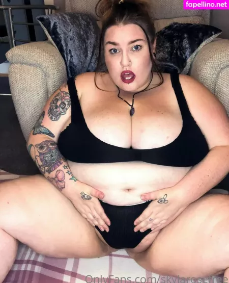 Skylarosefree OnlyFans Thumbnail #l1kRKNIUFX
