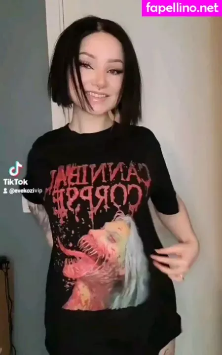 Skylarwhitevip OnlyFans Thumbnail #LUI7OhD1NG