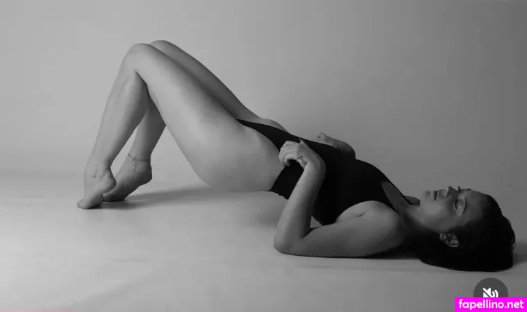 Skyle Lee Elliott OnlyFans Thumbnail #KUYKNjD3Pd