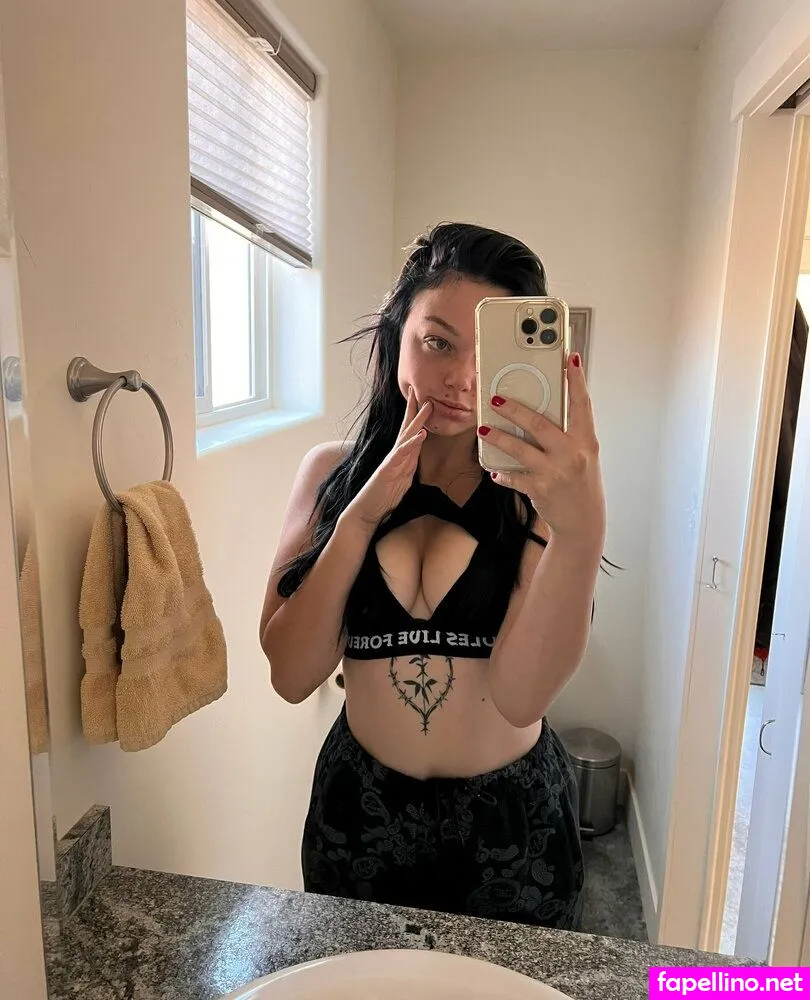 skyler_grey_18 Nude Leaked OnlyFans Photo #I0HvAvVhmS