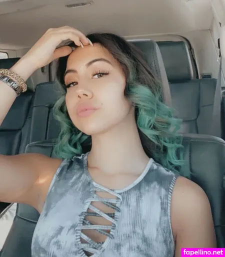 Skyler Neumann OnlyFans Thumbnail #udr2sck0IM