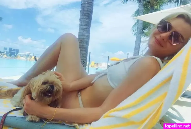 Skyler Samuels OnlyFans Thumbnail #Z79cldqHg6